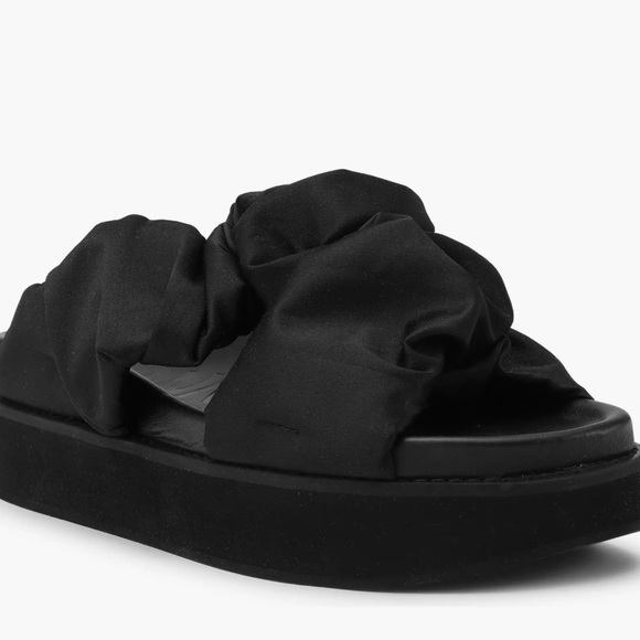 Ganni runched fabric sandals - Picture 4 of 9